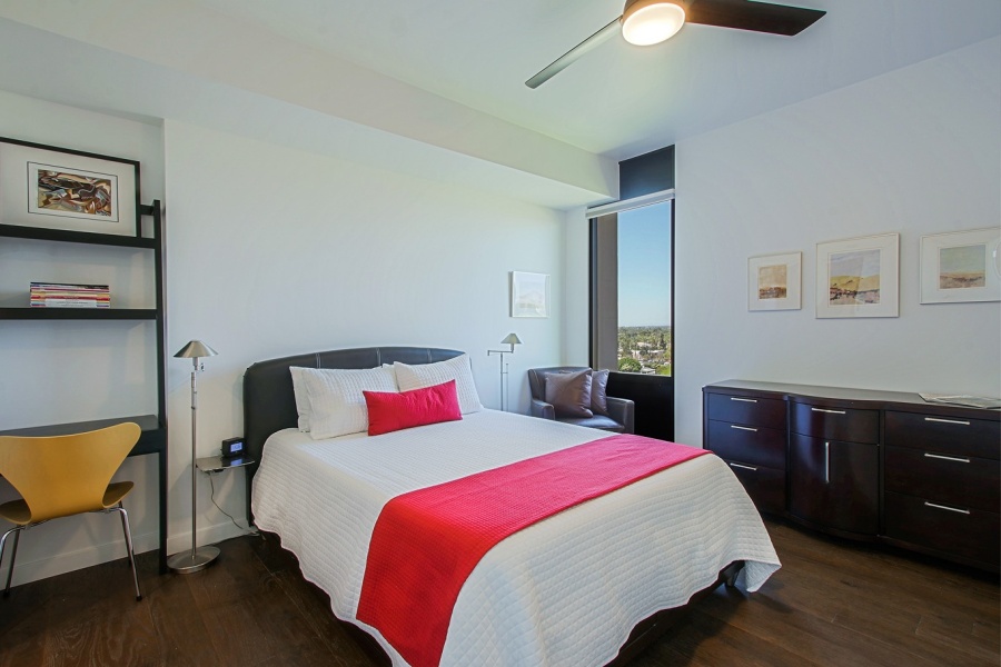 thimg 2nd Bedroom Suite - AvenueWest Phoenix