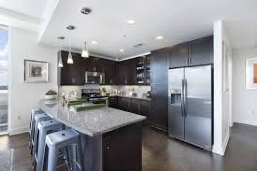 - AvenueWest Phoenix