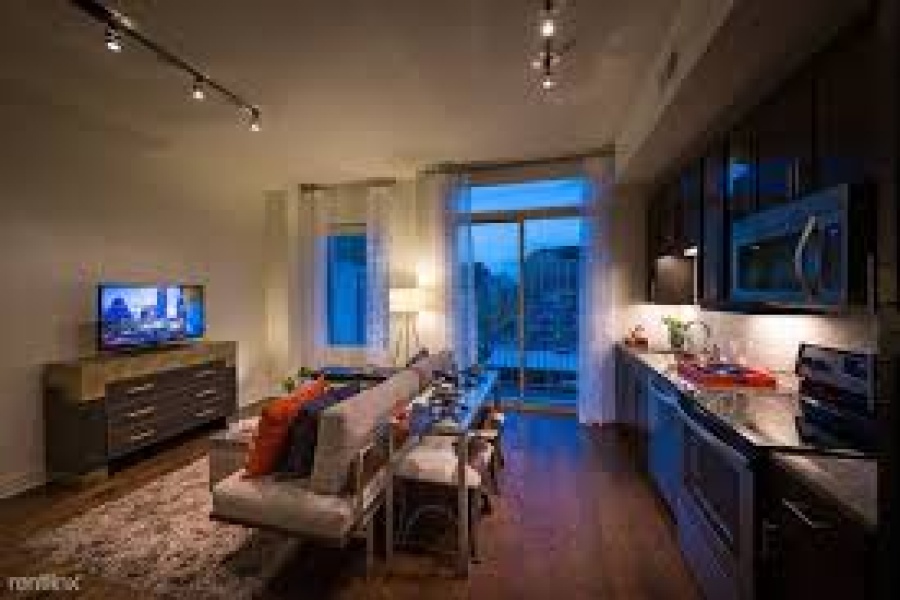 - AvenueWest Phoenix