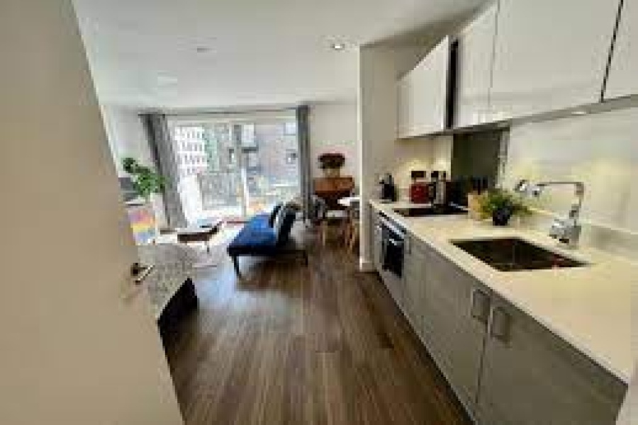 - AvenueWest Phoenix