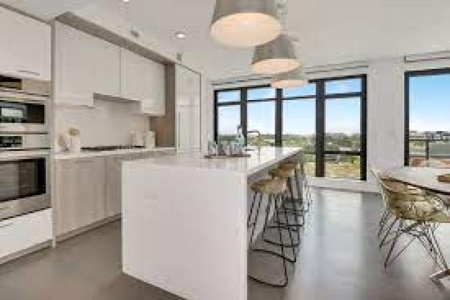 - AvenueWest Phoenix