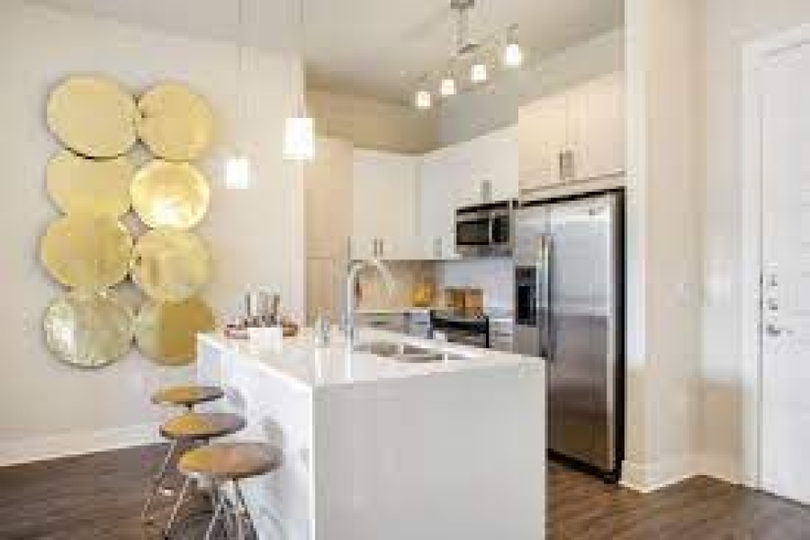 - AvenueWest Phoenix