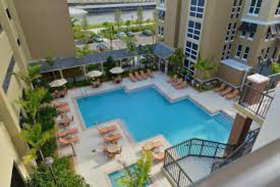 - AvenueWest Phoenix