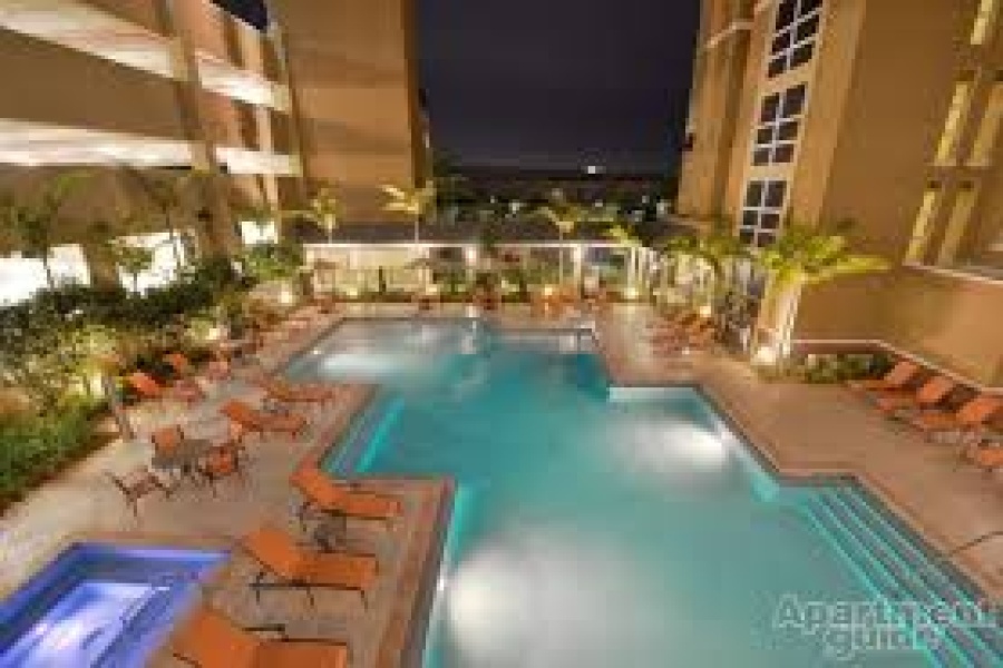 - AvenueWest Phoenix