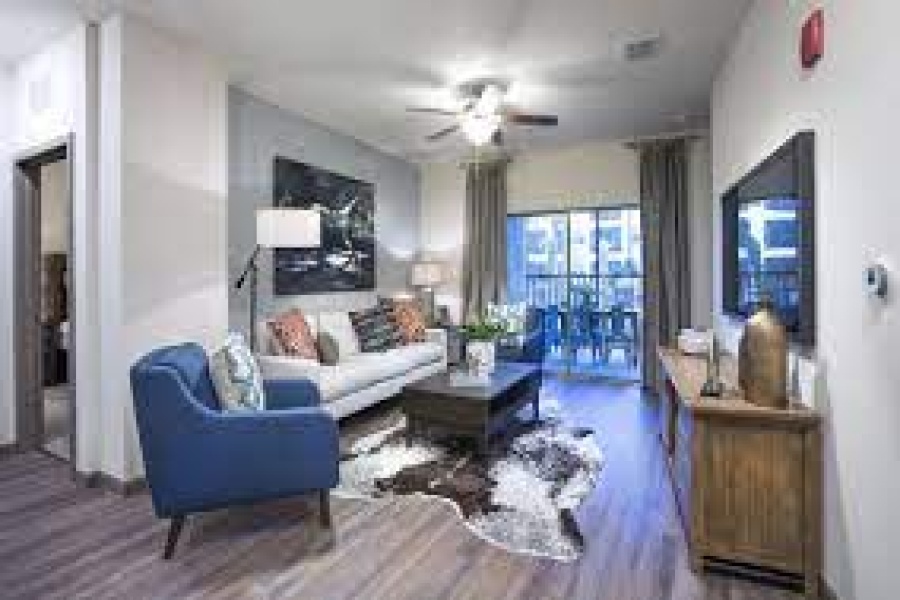 - AvenueWest Phoenix