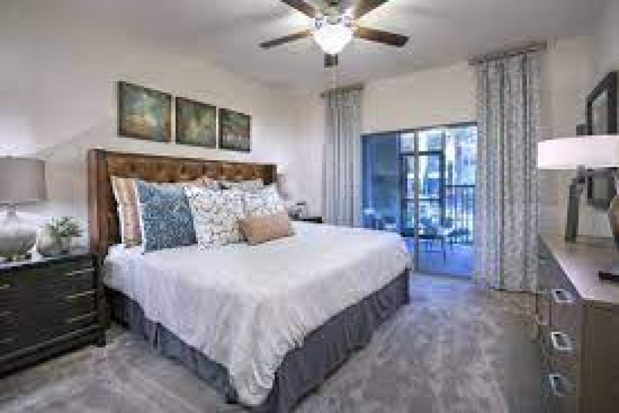 - AvenueWest Phoenix