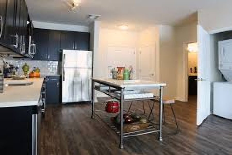 - AvenueWest Phoenix
