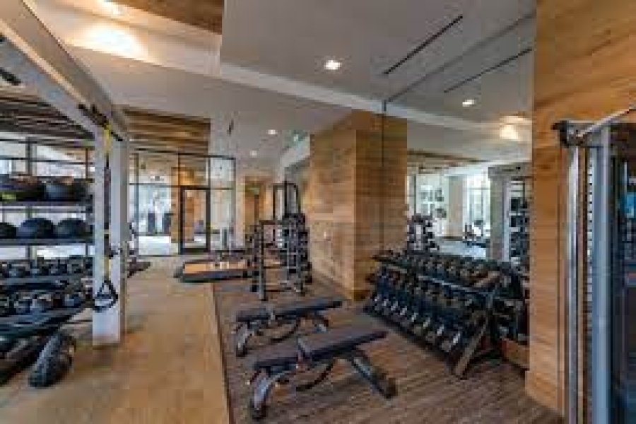 - AvenueWest Phoenix