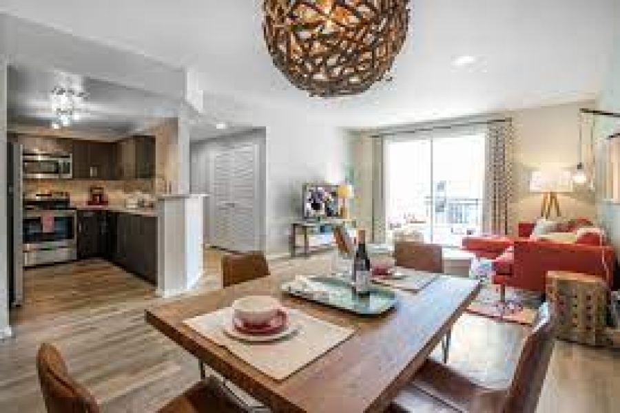 - AvenueWest Phoenix